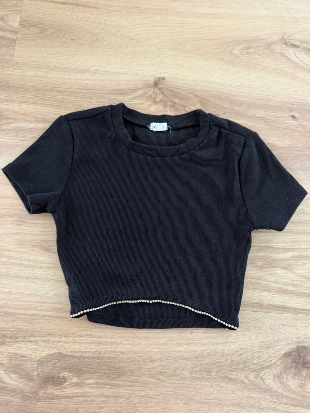 Garage Black Short-Sleeve Ribbed Crop Sweater with Pearl Hem